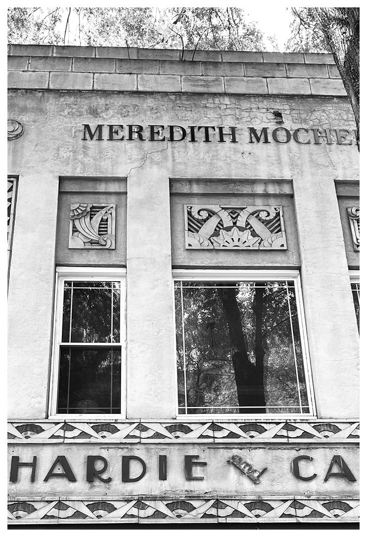 office building mochellaw office building